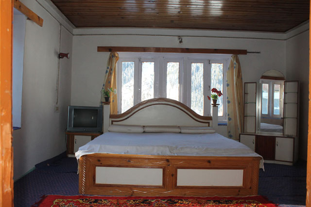 Hotels in Aru Valley Pahalgam | Best Resort in Aru Valley